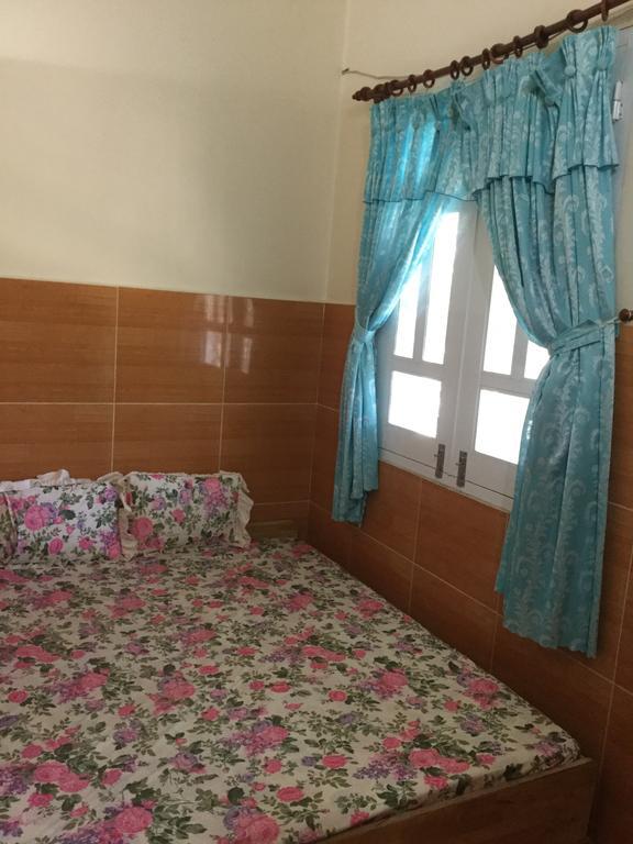 Nhu Y Guesthouse Phan Rang-Tháp Chàm Esterno foto
